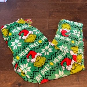 Dr Seuss Men’s Grinch Pajama Pants Red Green sz M plush NWT Christmas Holiday
